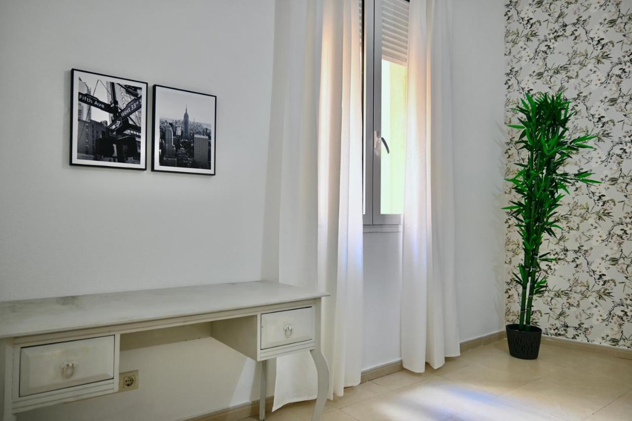 For You Rentals Centrico Apartamento Temporal En La Calle Infanta Inf1A มาดริด ภายนอก รูปภาพ
