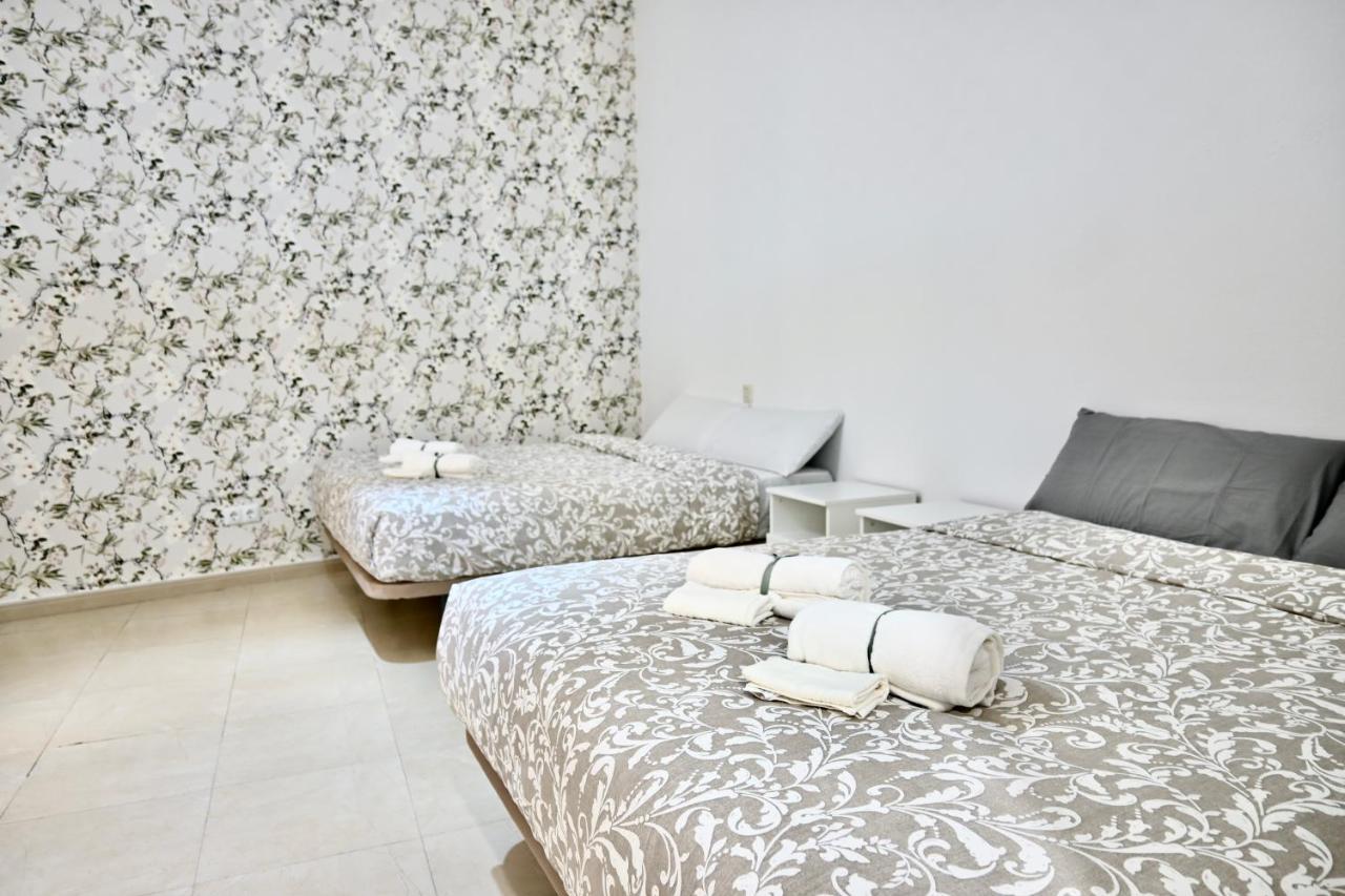 For You Rentals Centrico Apartamento Temporal En La Calle Infanta Inf1A มาดริด ภายนอก รูปภาพ